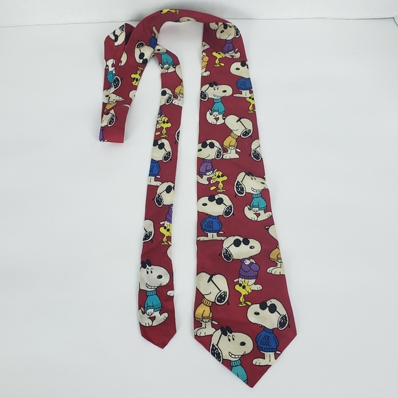 Snoopy & Friends "Joe Cool" Vintage Red Tie Made in USA - Picture 2 of 5